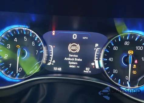 2018 Chrysler Pacifica Limited z USA, uszkodzony, nr VIN 2C4RC1GG5JR357785